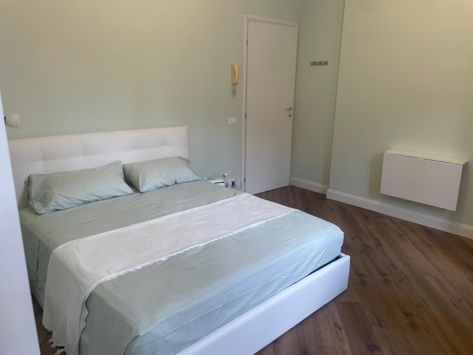 Monolocale Salvia Self Check In Apartamento Pavia Exterior foto